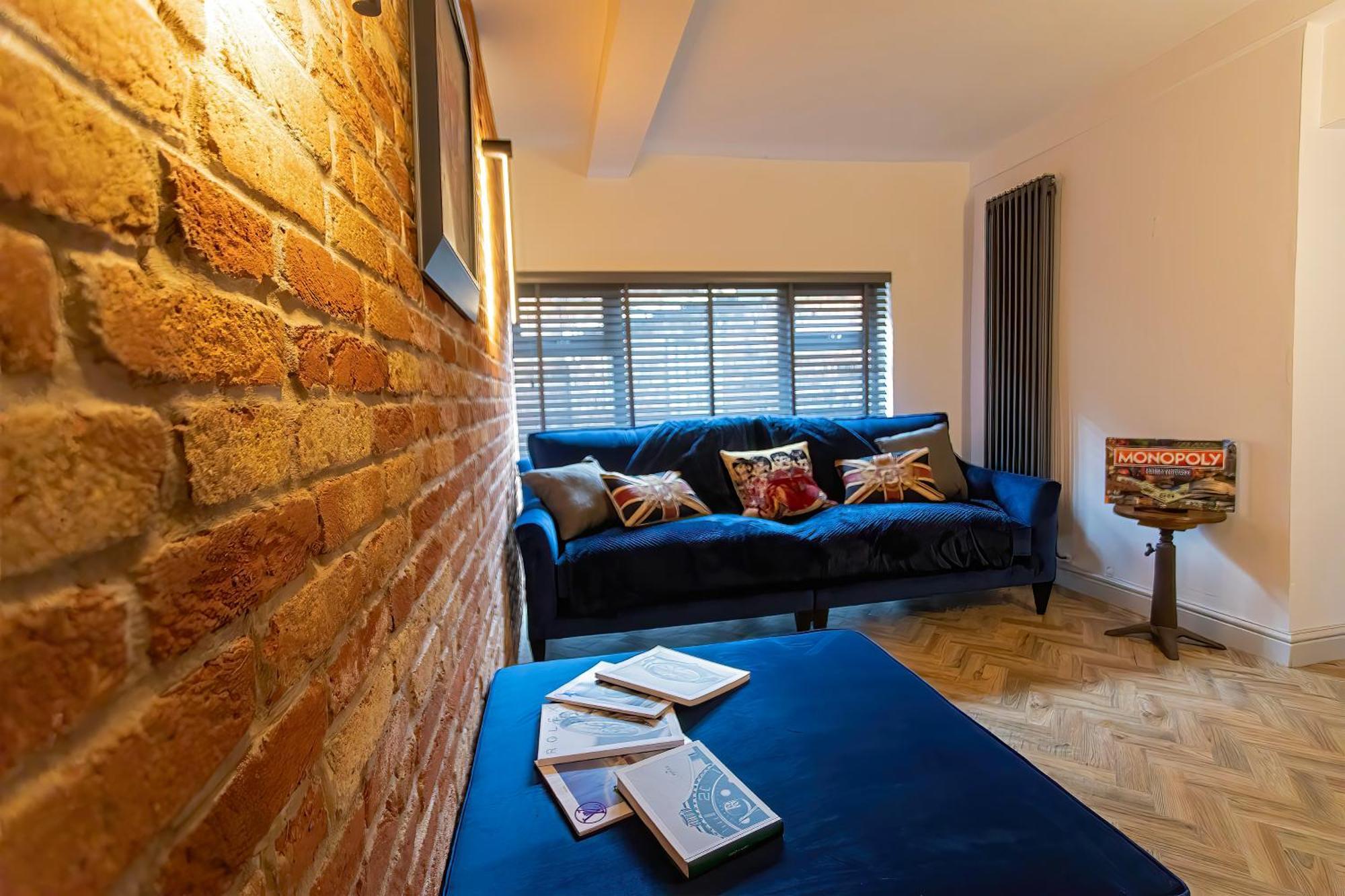 Stunning Ashbourne Town Centre Cottage Near Alton Towers Peak District Derbyshire מראה חיצוני תמונה